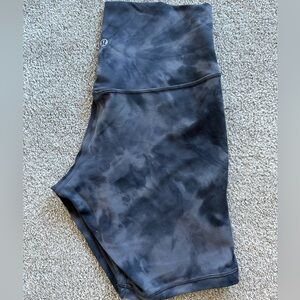 Lululemon diamond dye Align short 8”